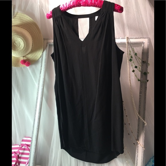 Old Navy Dresses & Skirts - OLD NAVY Black Petite Midi Dress
